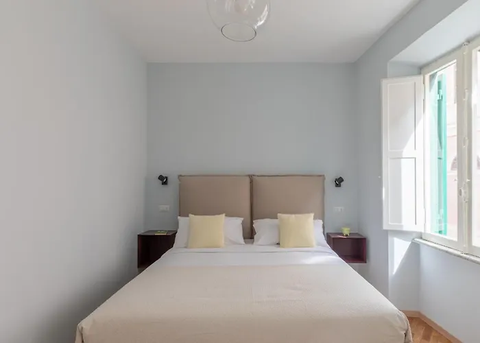 Iflat Trevi Charming Fons Trevi Iii Apartament Rzym