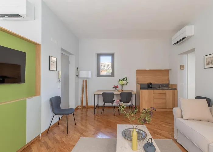 Iflat Trevi Charming Fons Trevi Iii Apartament Rzym